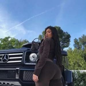 kylie jenner nude videos|Kylie Jenner Nude — NSFW TikTok, Boobs, Pussy, Ass